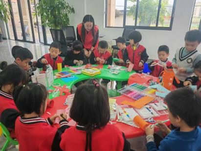 南岳镇：创新“宣讲+实践”环保活动走进各村，童心巧手共筑绿色家园